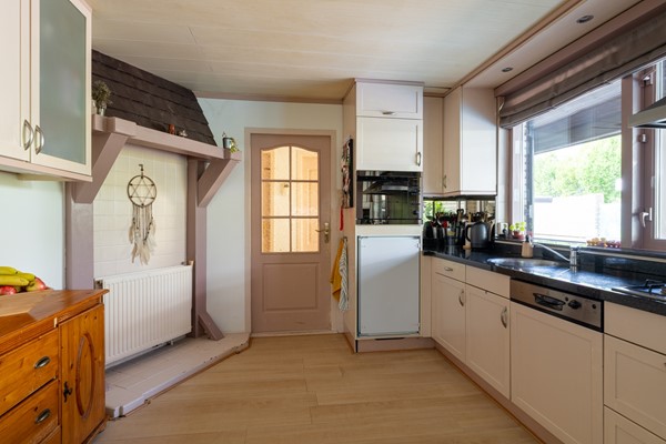 Medium property photo - Loonsevaert 52, 5171 LK Kaatsheuvel